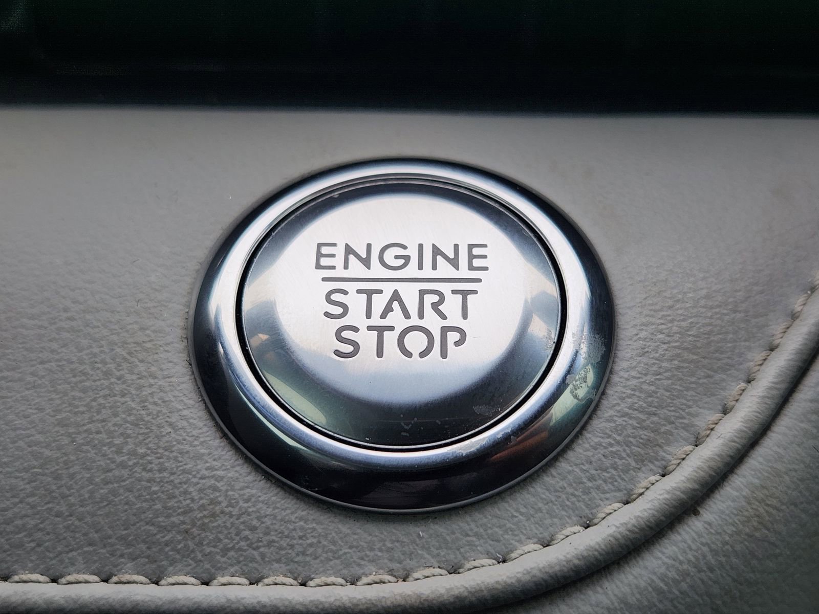 Used 2024 Lincoln Nautilus Premier image 24