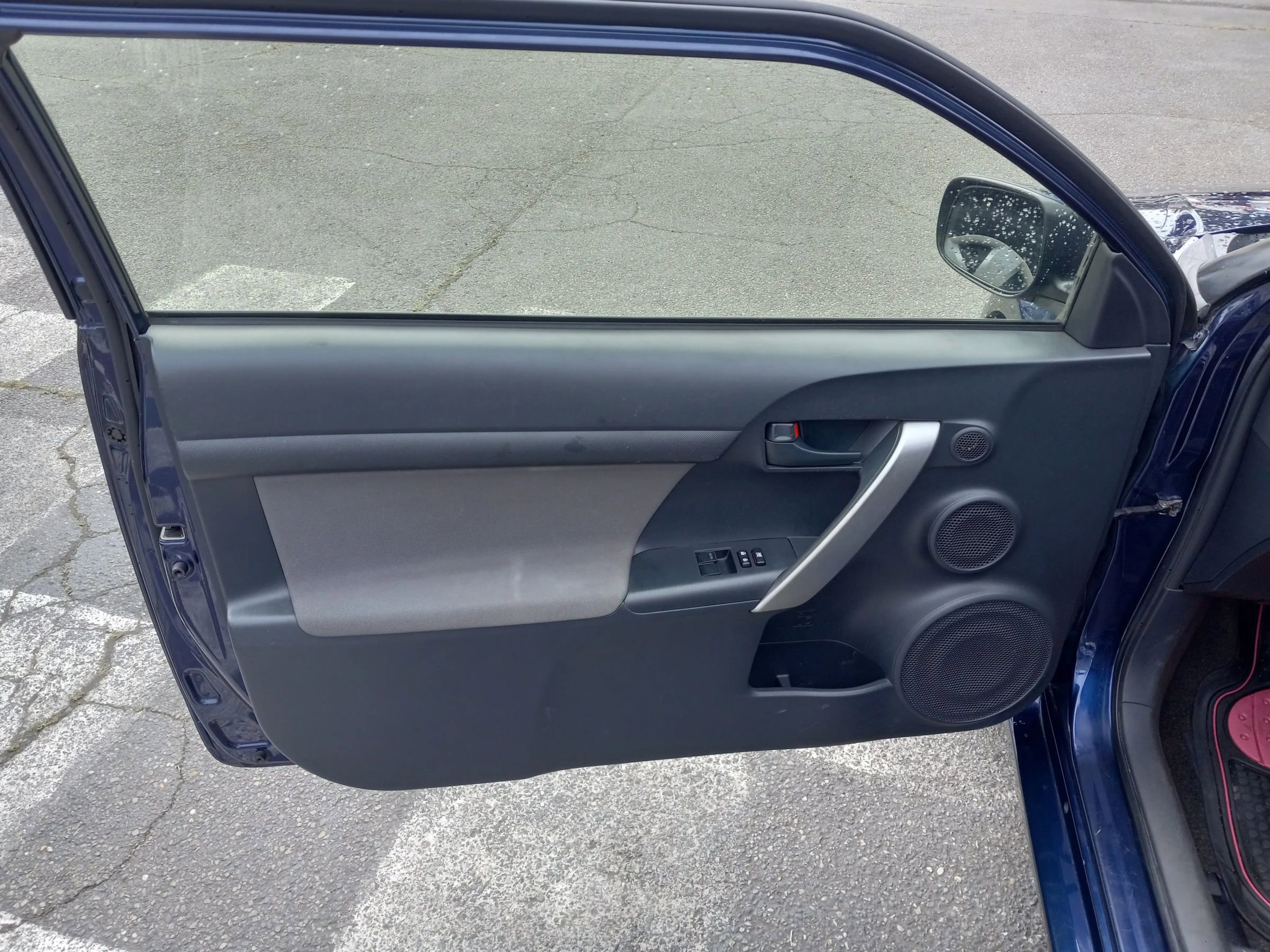 Used 2013 Scion tC image 6