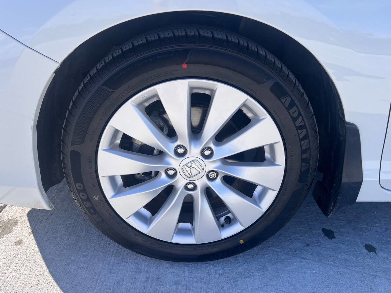 Used 2015 Honda Accord EX-L image 24