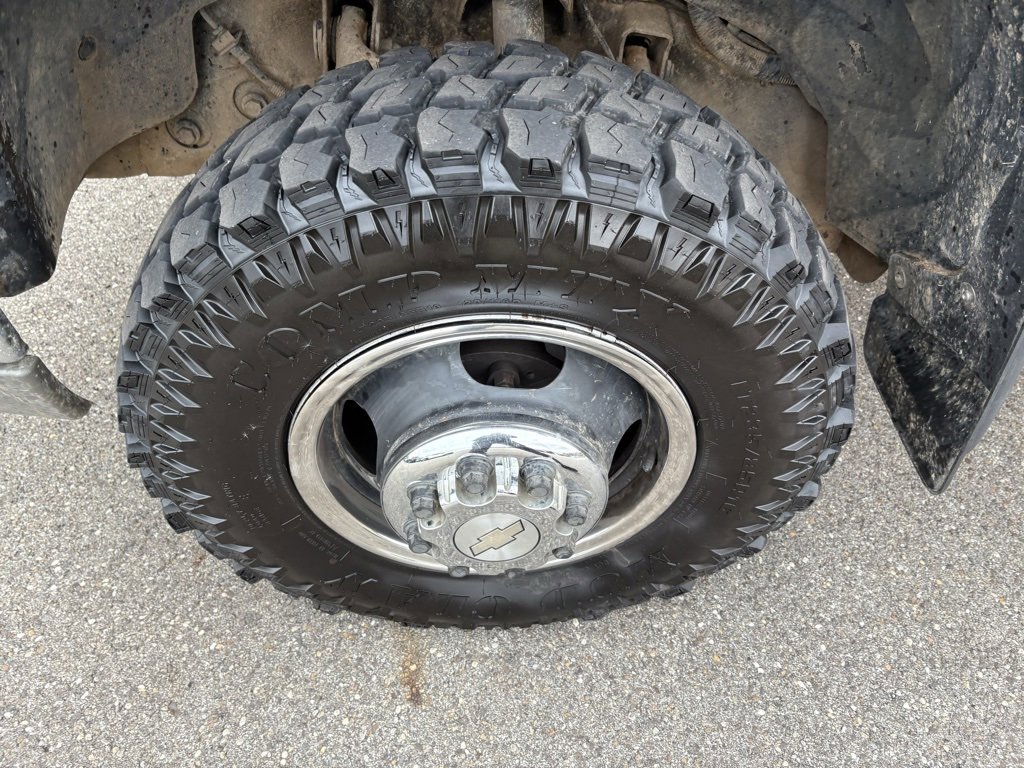 Used 2005 Chevrolet Silverado 3500 LT w/ Heavy-Duty Power Package image 15