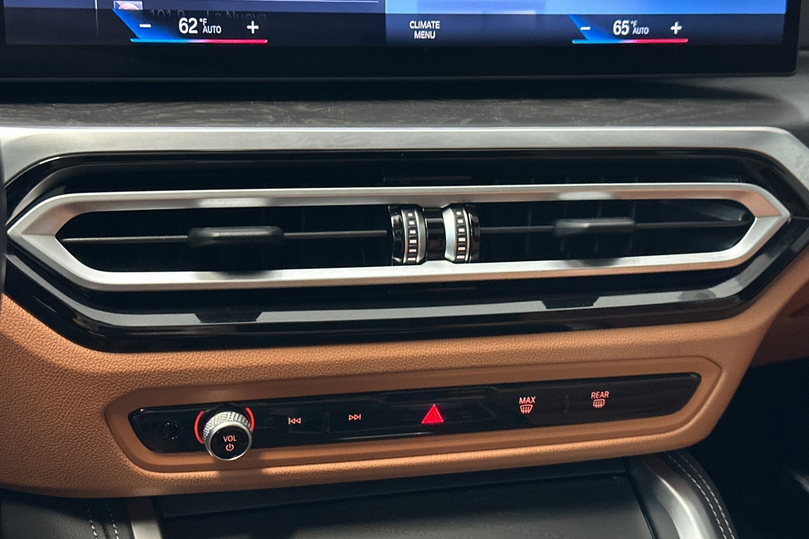 Certified 2022 BMW i4 eDrive40 w/ M Sport Package image 25