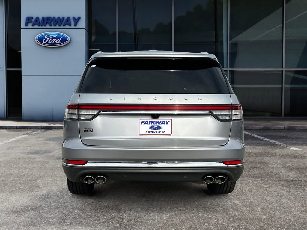 Used 2023 Lincoln Aviator Reserve w/ Equipment Group 201A image 5