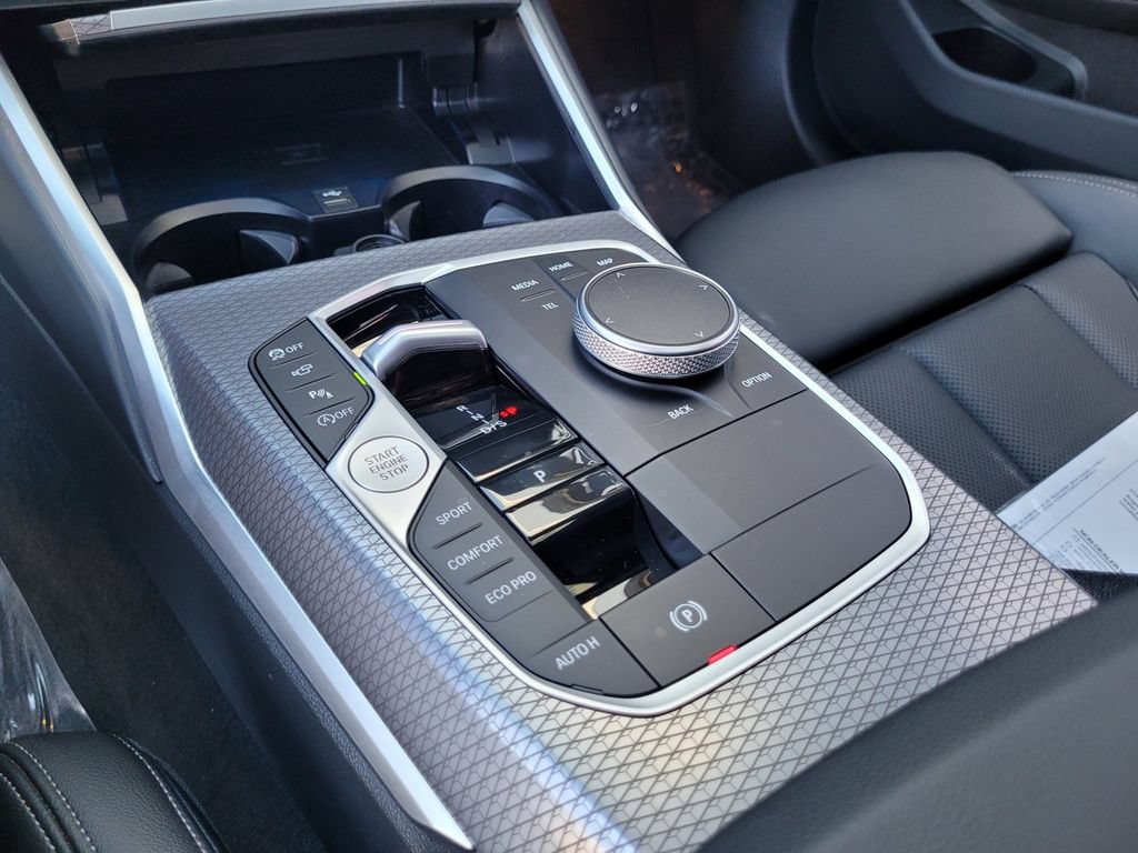Used 2025 BMW M340i w/ Premium Package RWD image 23