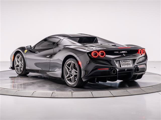 Used 2021 Ferrari F8 Tributo RWD image 11