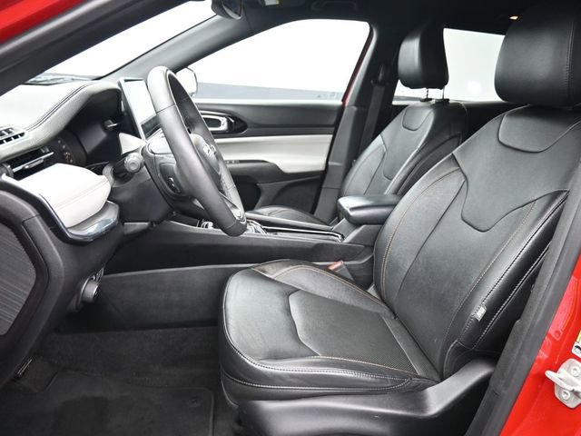 Used 2023 Jeep Compass Limited image 25