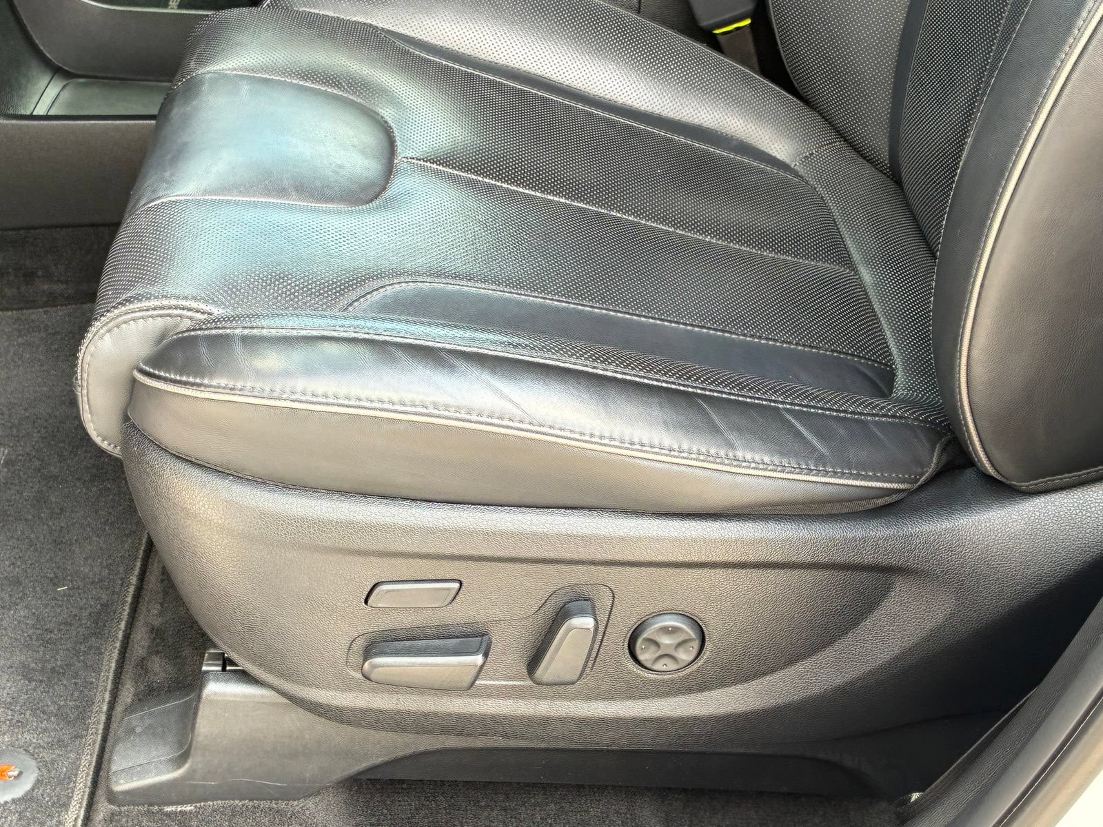 Used 2022 Hyundai Palisade Calligraphy FWD image 13