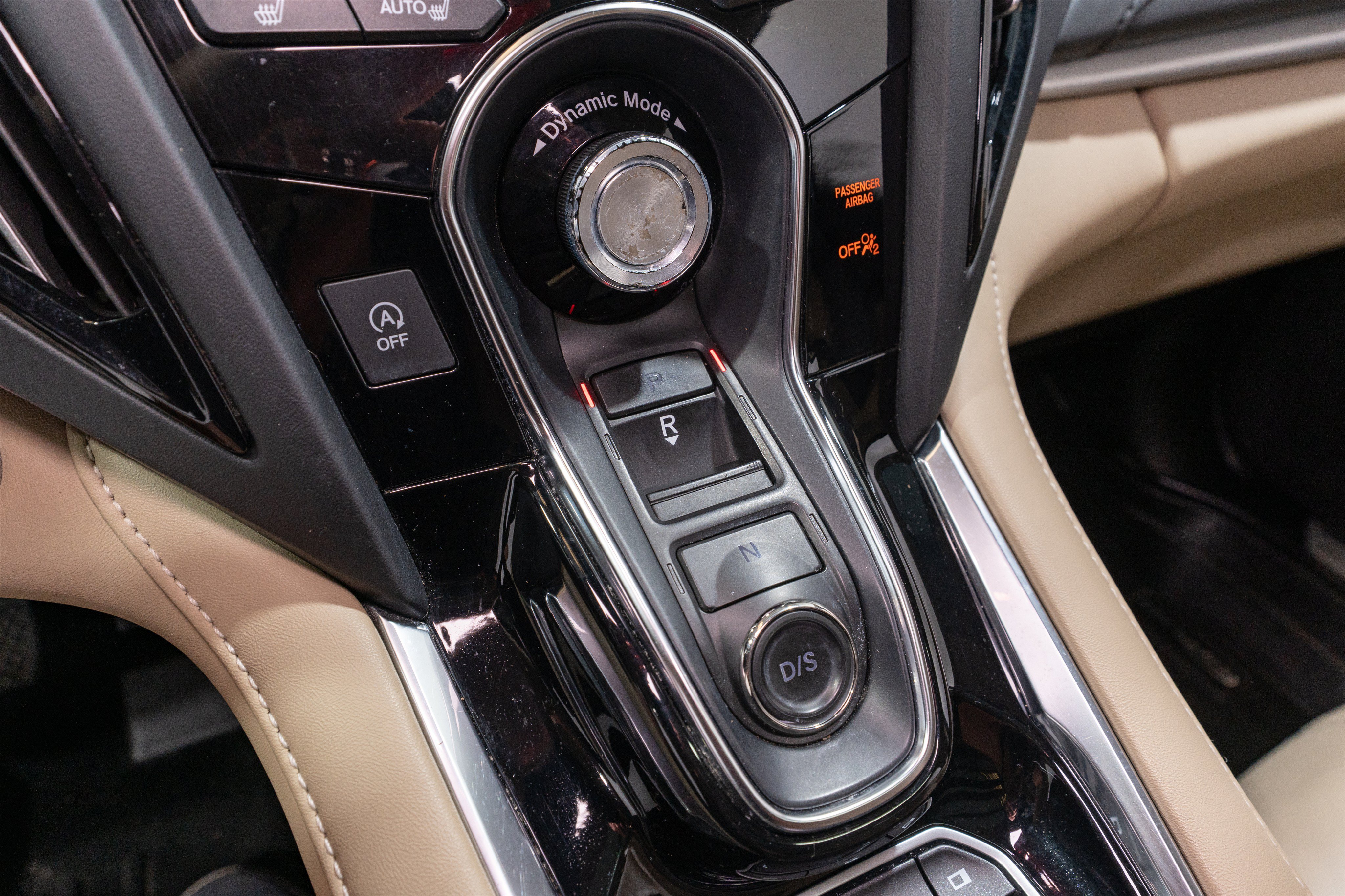 Used 2019 Acura RDX w/ Technology Package FWD image 25