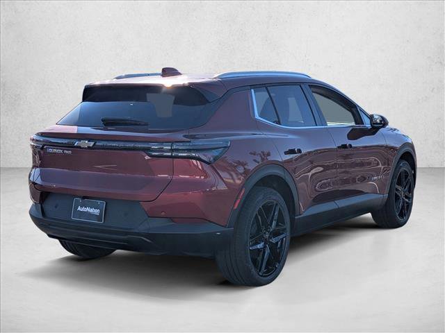 New 2026 Chevrolet Equinox EV LT image 2