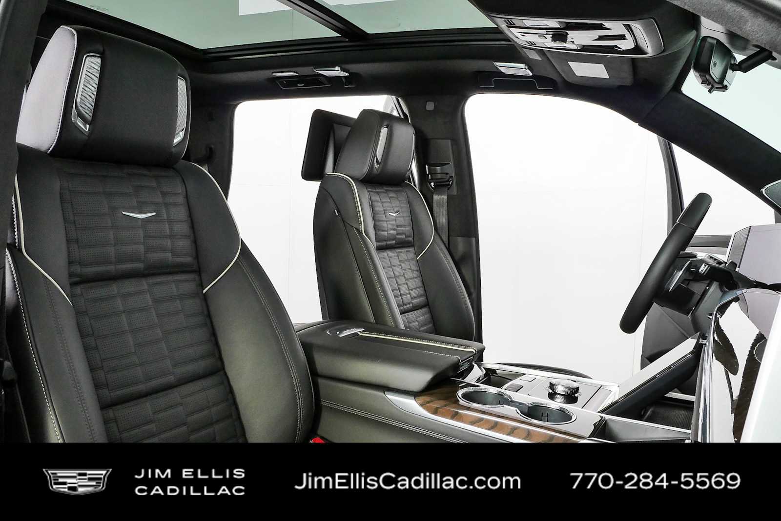 New 2026 Cadillac Escalade Platinum Sport w/ LPO, ONYX Package AWD/4WD image 25