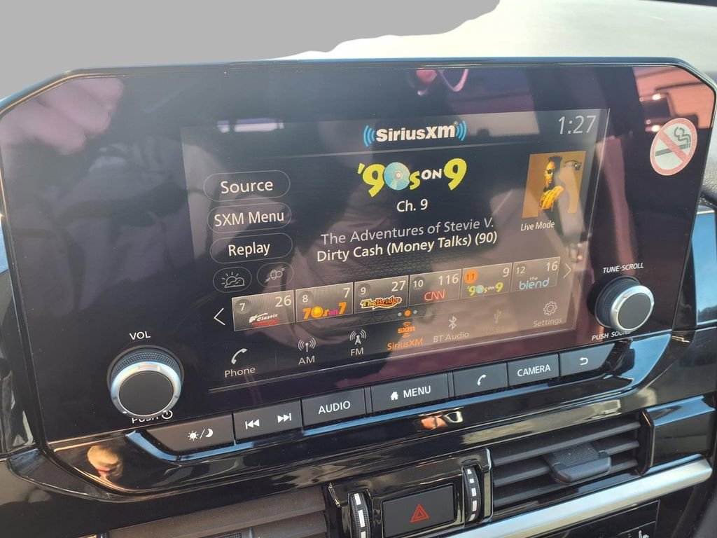 Certified 2025 Nissan Pathfinder SV image 5