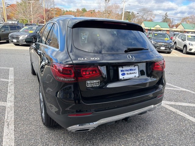 Used 2021 Mercedes-Benz GLC 300 4MATIC image 5