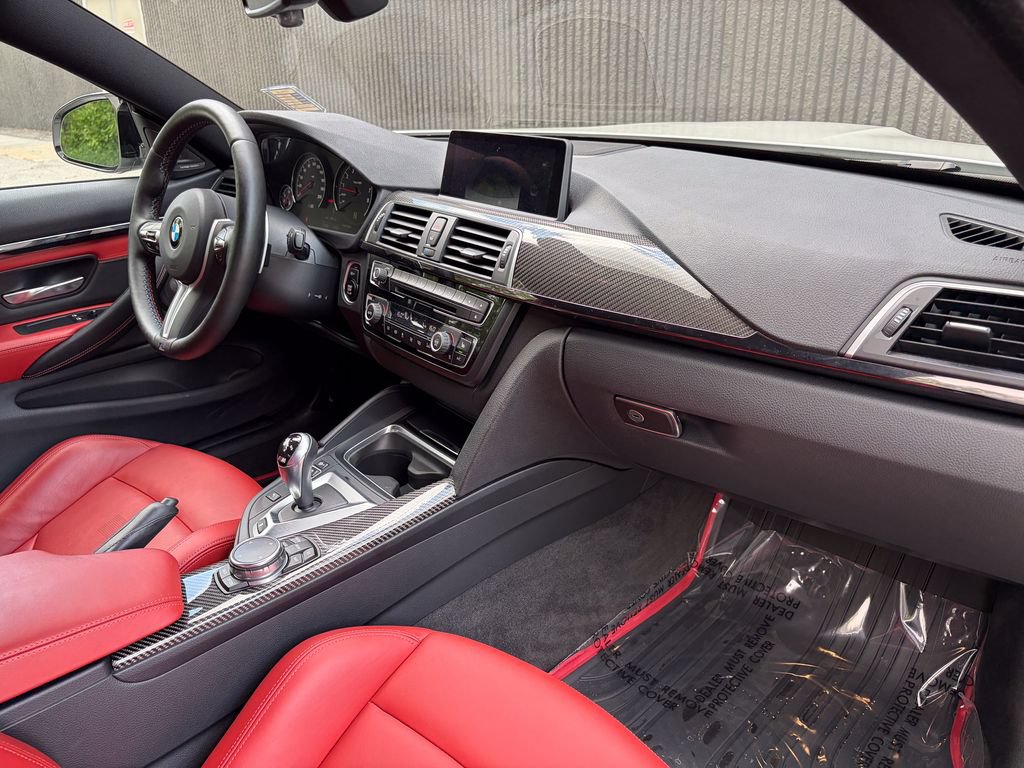 Used 2016 BMW M4 Coupe RWD image 23