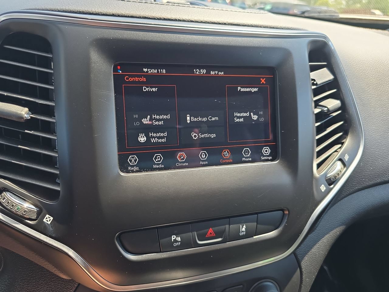 Used 2021 Jeep Cherokee Latitude Plus FWD image 39