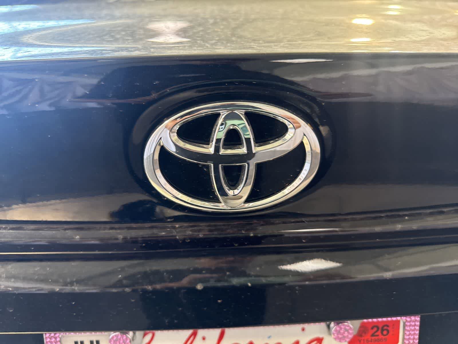 Used 2025 Toyota Corolla LE FWD image 14