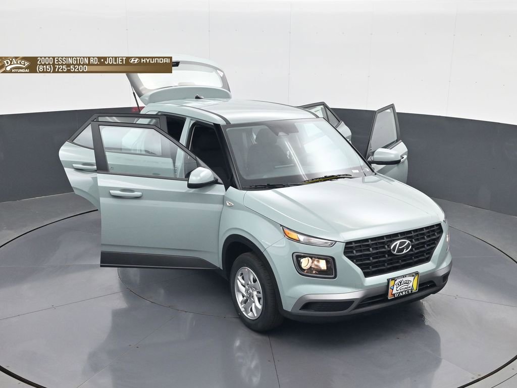 New 2026 Hyundai Venue SE FWD image 29