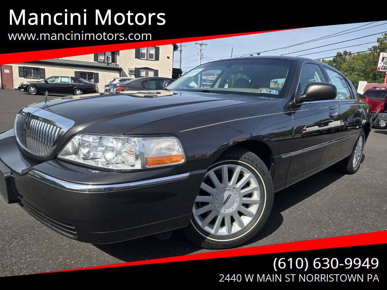 Used 2005 Lincoln Town Car Signature