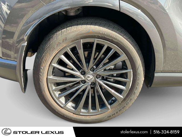 Used 2024 Lexus RX 350 Premium w/ Accessory Package (Z1) AWD/4WD image 11