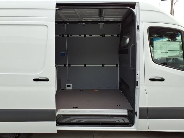 New 2026 Mercedes-Benz Sprinter 2500 image 23