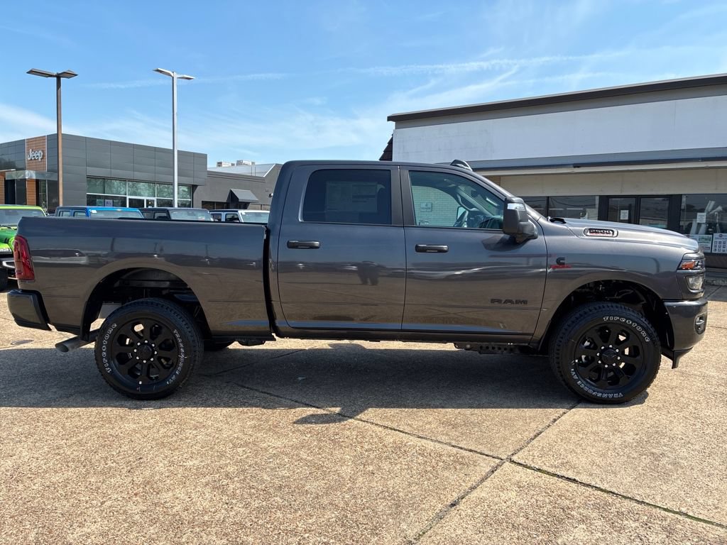 New 2026 RAM 2500 Big Horn AWD/4WD image 7