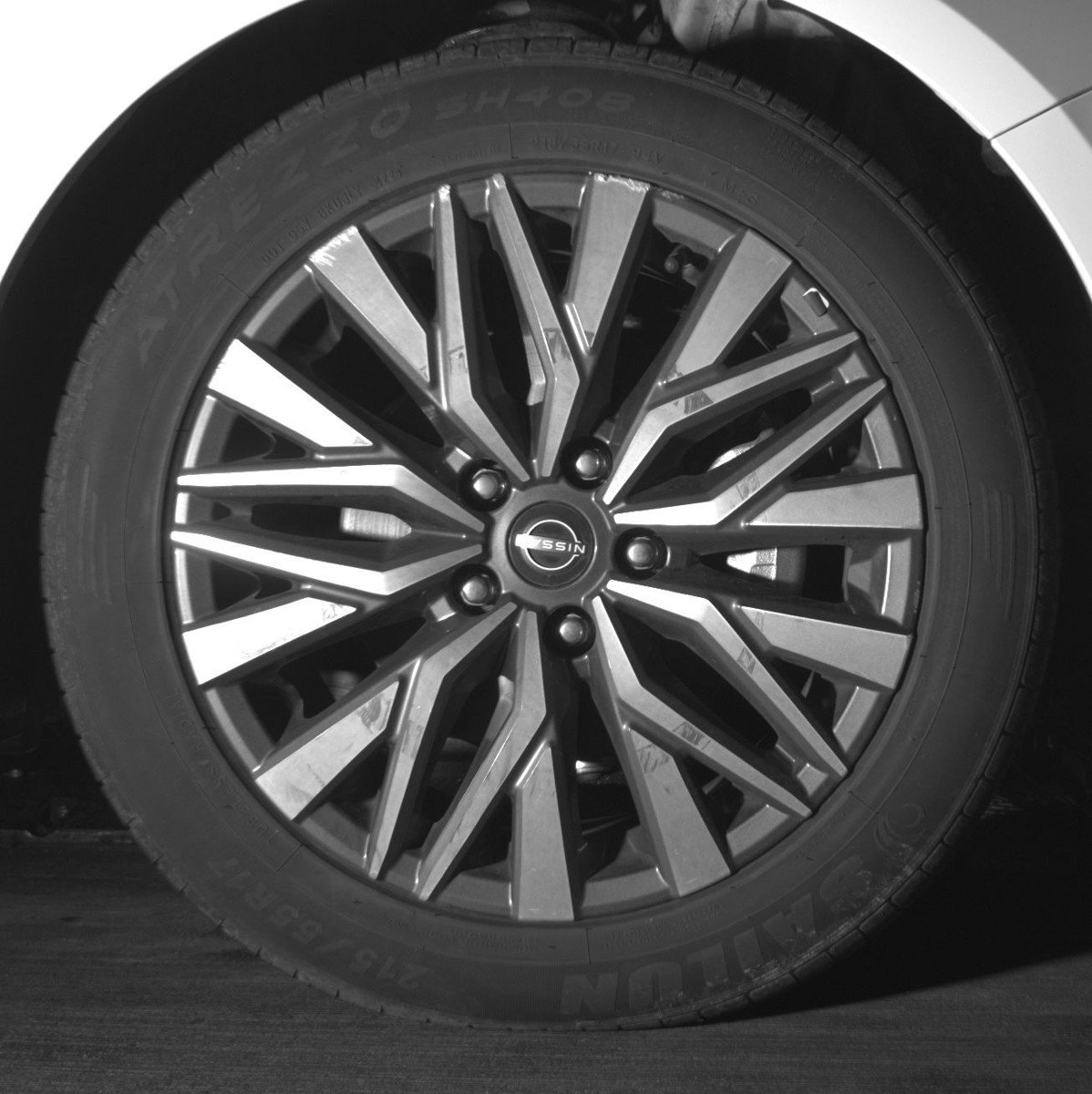 Used 2025 Nissan Altima 2.5 SV image 13