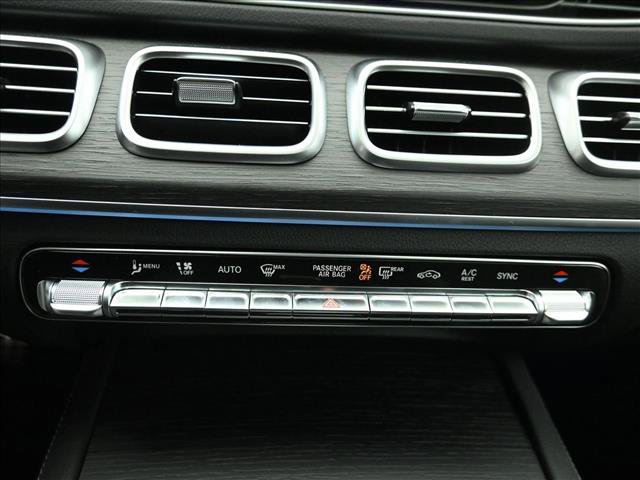 New 2026 Mercedes-Benz GLS 450 4MATIC image 17