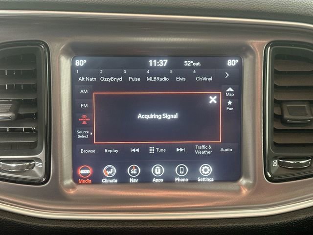 Used 2022 Dodge Challenger SXT w/ Driver Convenience Group image 13