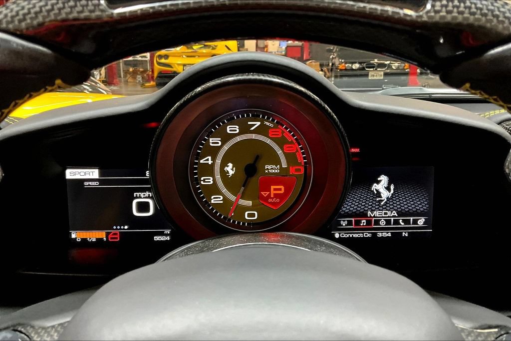 Used 2018 Ferrari 488 Spider RWD image 13