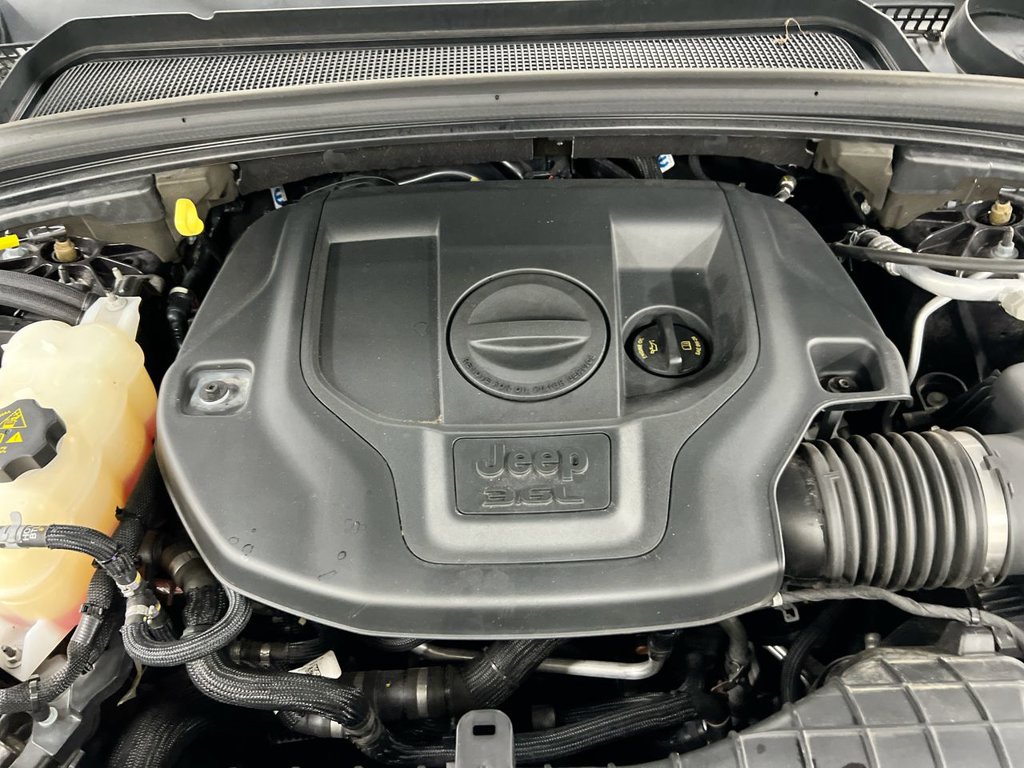 Used 2022 Jeep Grand Cherokee L Overland AWD/4WD image 27