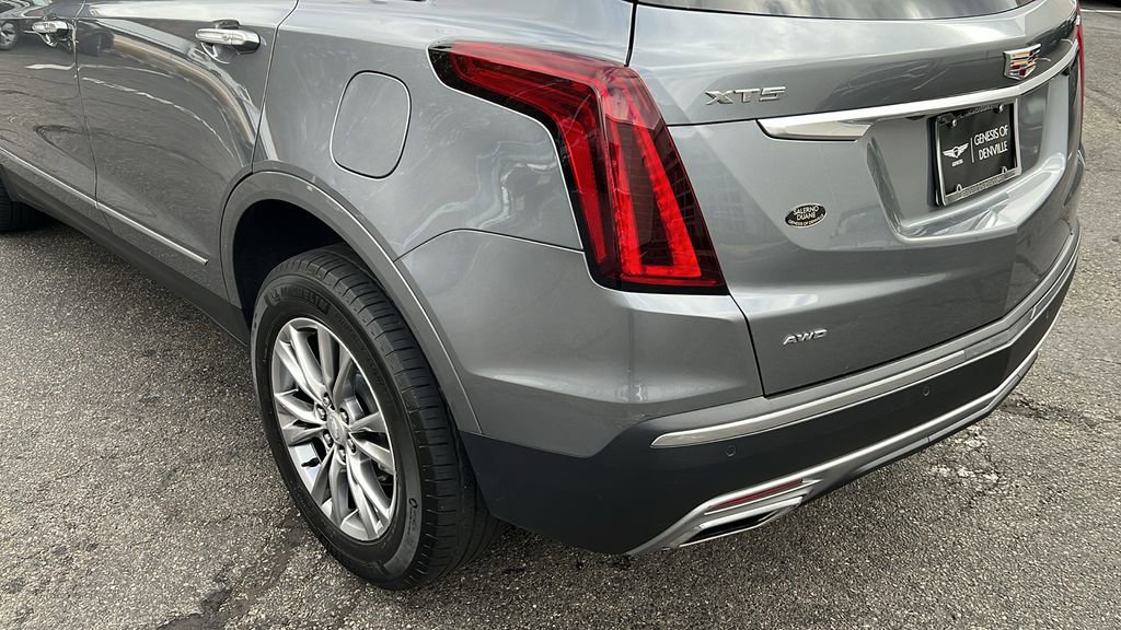 Used 2022 Cadillac XT5 Premium Luxury image 15