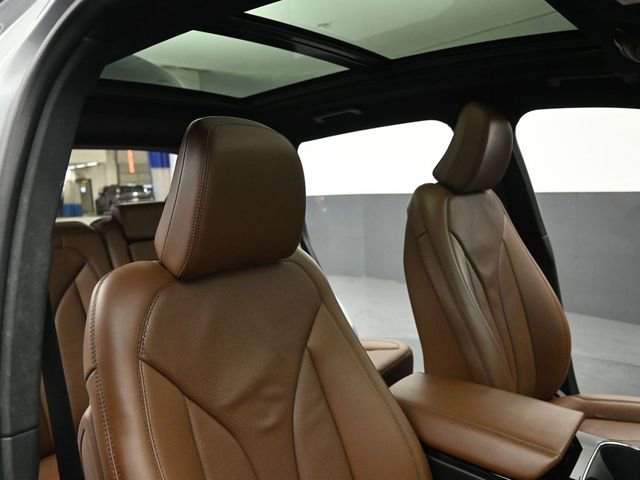 Certified 2023 Lincoln Nautilus Reserve w/ Luxury Package image 32