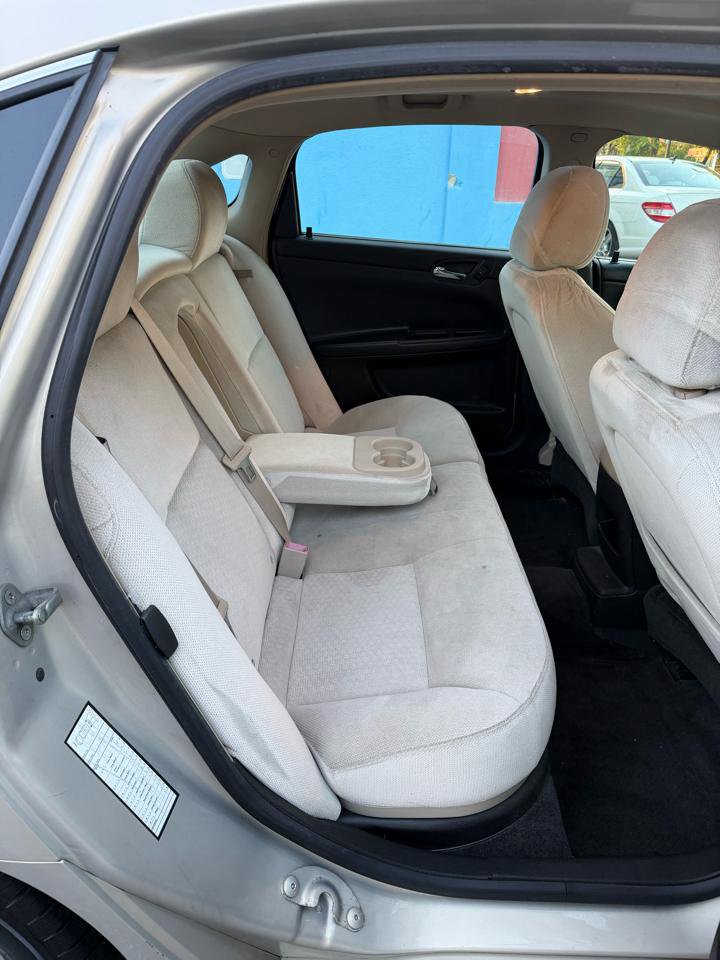 Used 2012 Chevrolet Impala LT w/ LT Sunroof Package FWD image 13