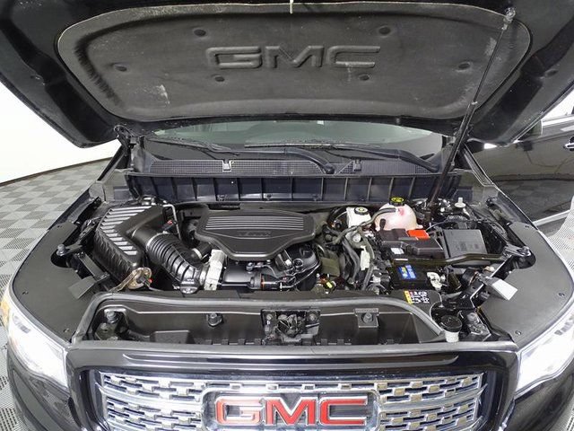 Certified 2018 GMC Acadia Denali w/ Technology Package AWD/4WD image 42