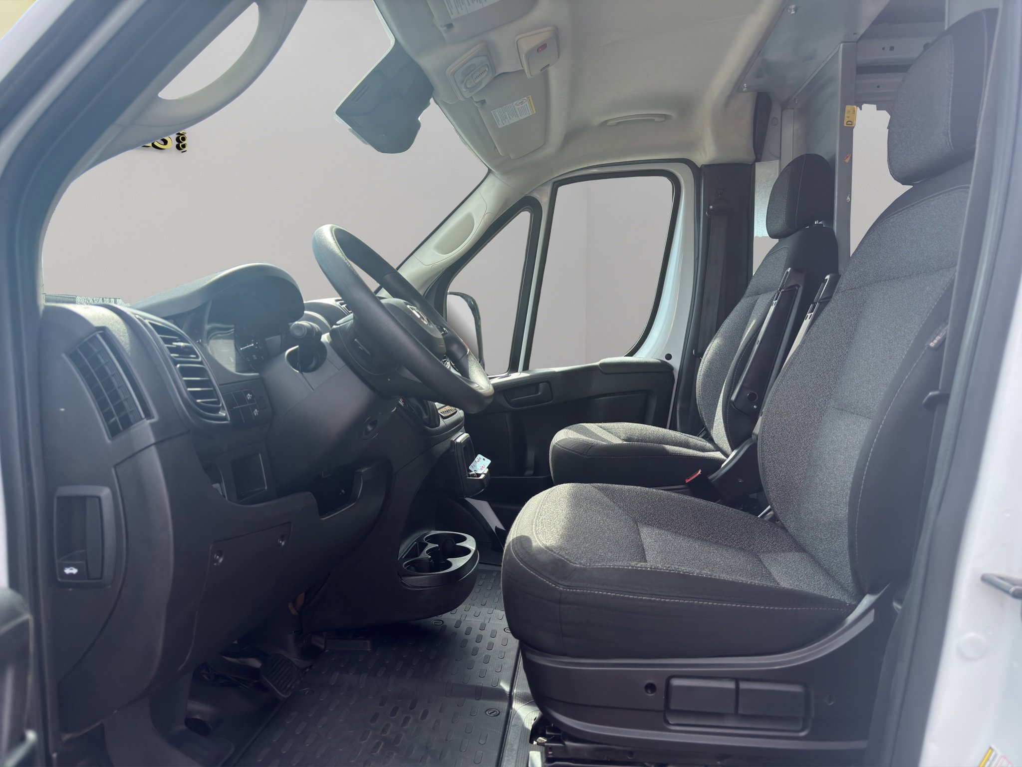 Used 2023 RAM ProMaster 3500 image 9