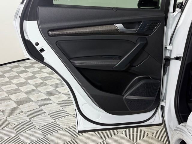 Used 2022 Audi SQ5 Prestige image 21