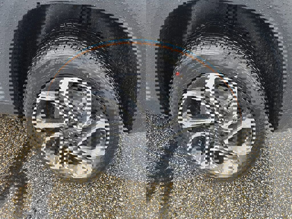 New 2026 Chevrolet Trax RS FWD image 8