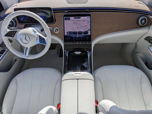 New 2026 Mercedes-Benz EQE 320 4MATIC SUV image 27