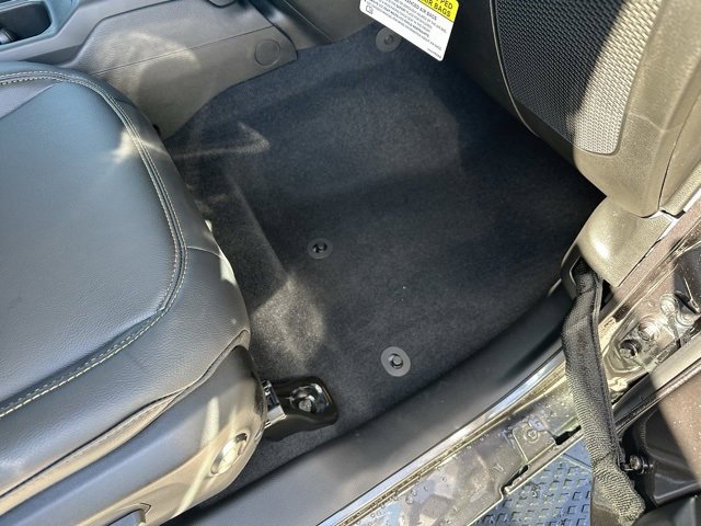 New 2025 Jeep Gladiator Sport image 13