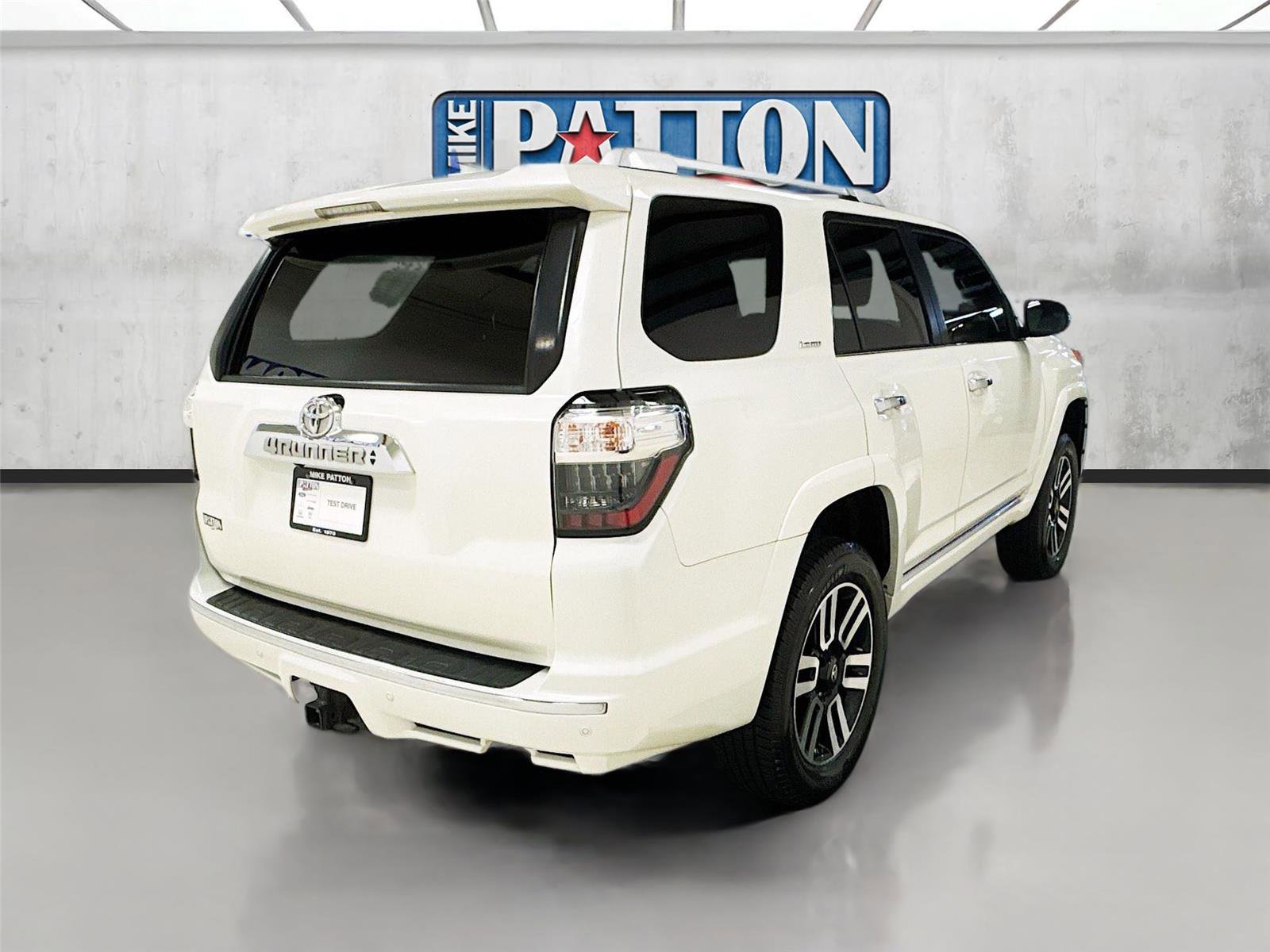 Used 2018 Toyota 4Runner Limited image 7