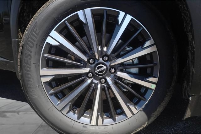 New 2026 Nissan Pathfinder Platinum w/ Cargo Package AWD/4WD image 3