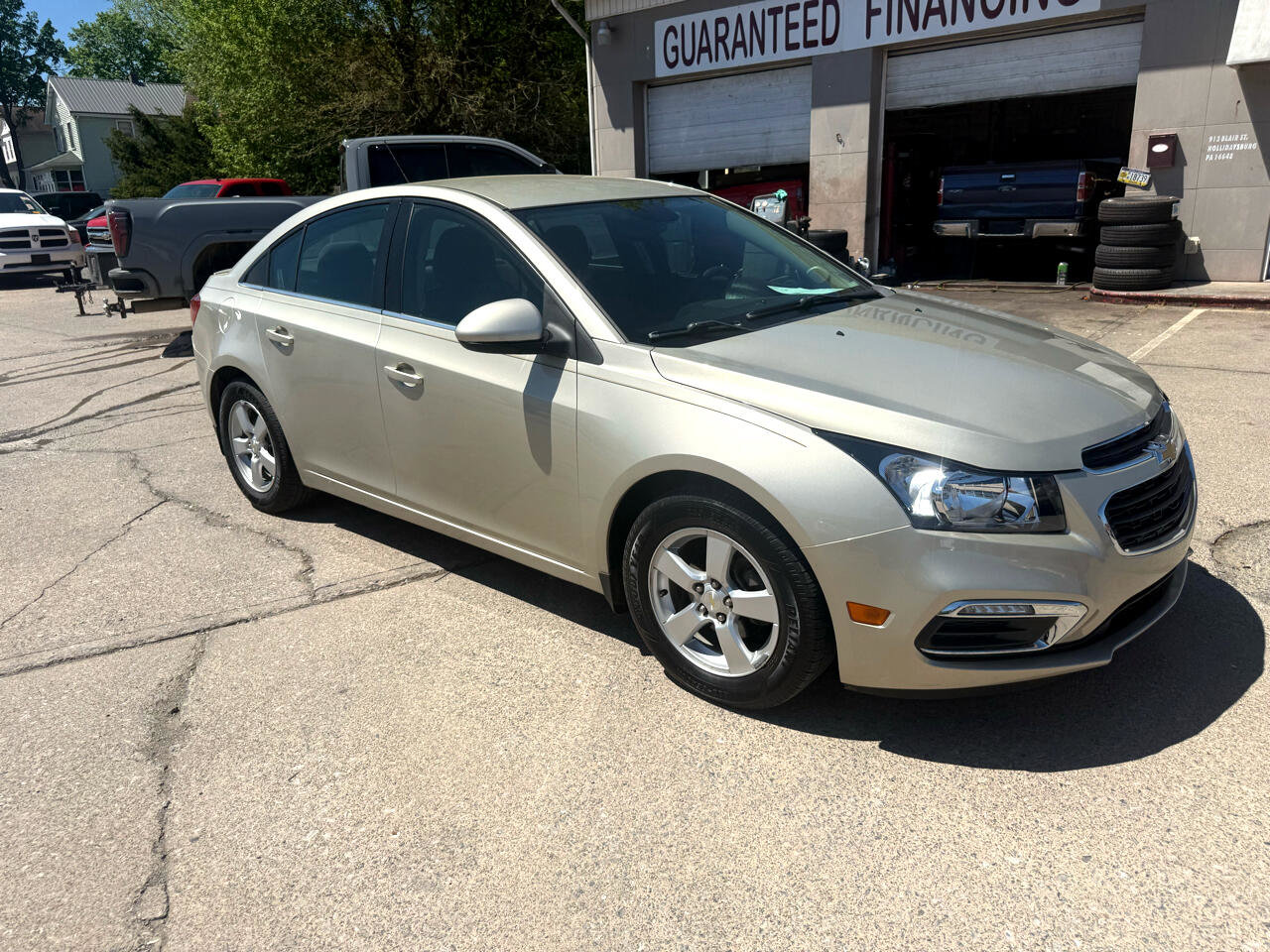 Used 2015 Chevrolet Cruze LT image 12