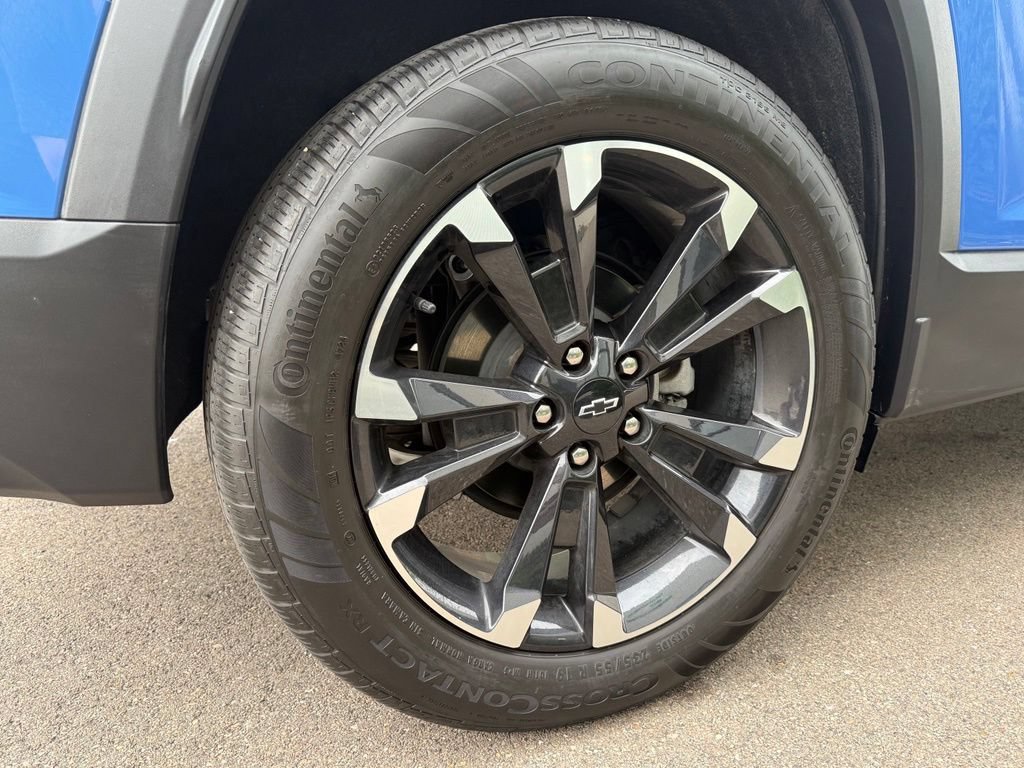 Used 2025 Chevrolet Equinox RS AWD/4WD image 23