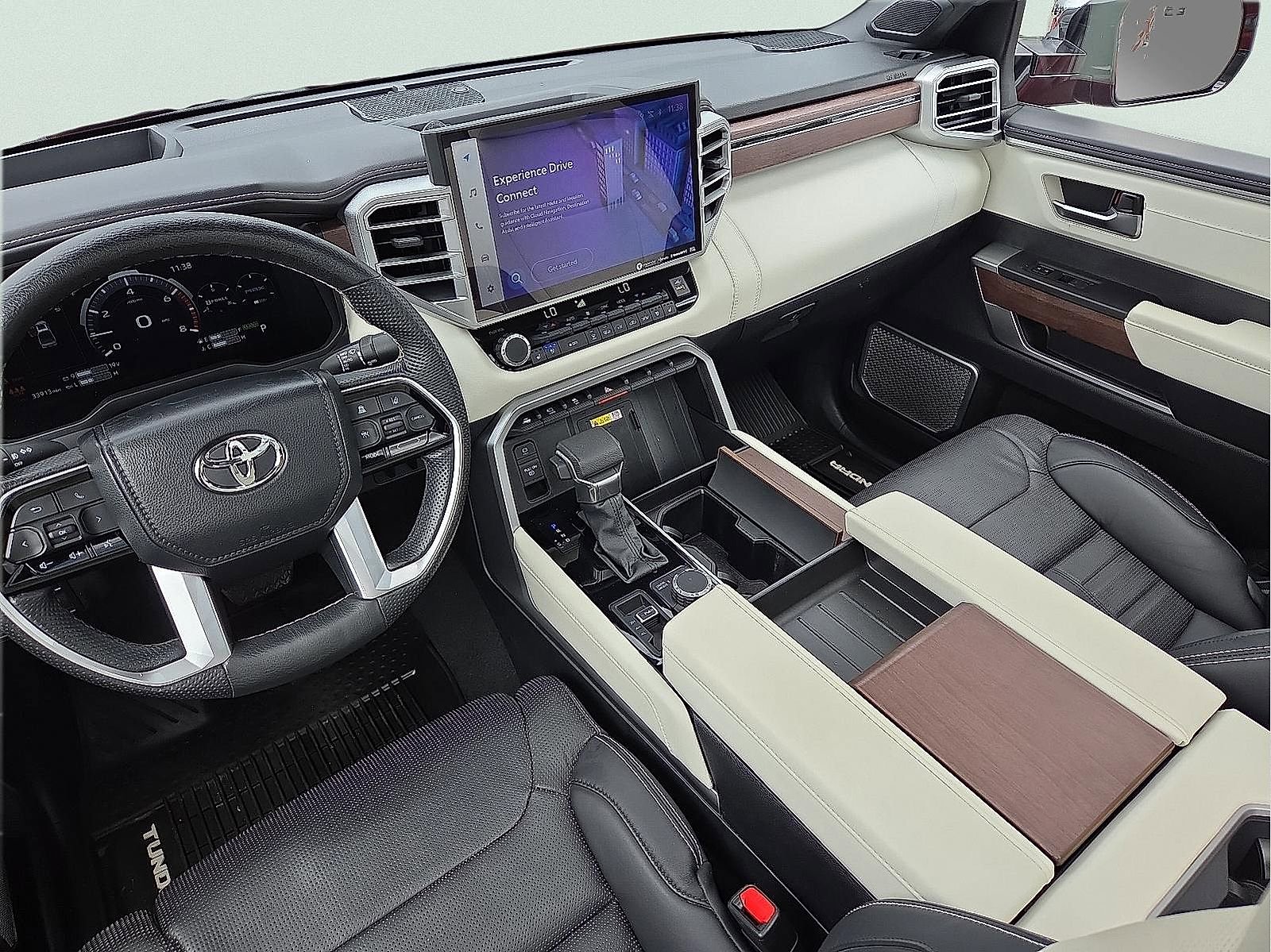 Used 2024 Toyota Tundra Capstone AWD/4WD image 12