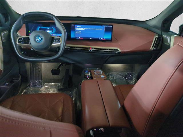 Used 2023 BMW iX M60 w/ Executive Package image 19