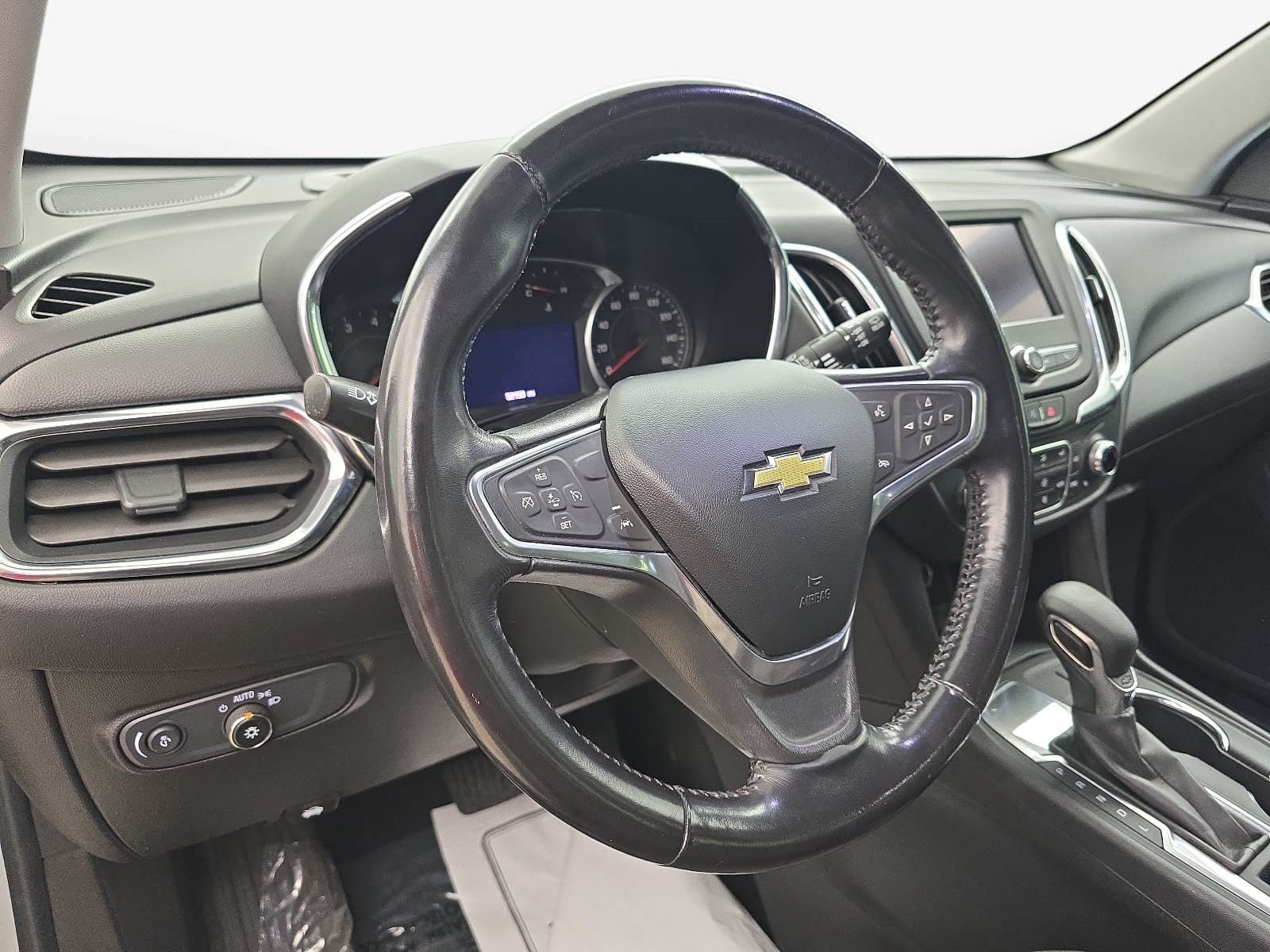 Used 2022 Chevrolet Equinox LT FWD image 13