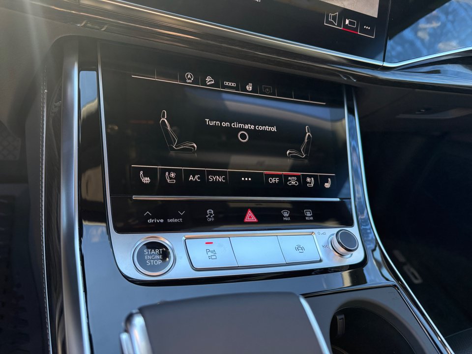 New 2026 Audi Q8 Premium Plus AWD/4WD image 20