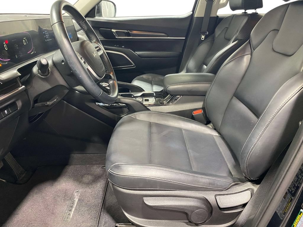 Used 2024 Kia Telluride LX AWD/4WD image 18