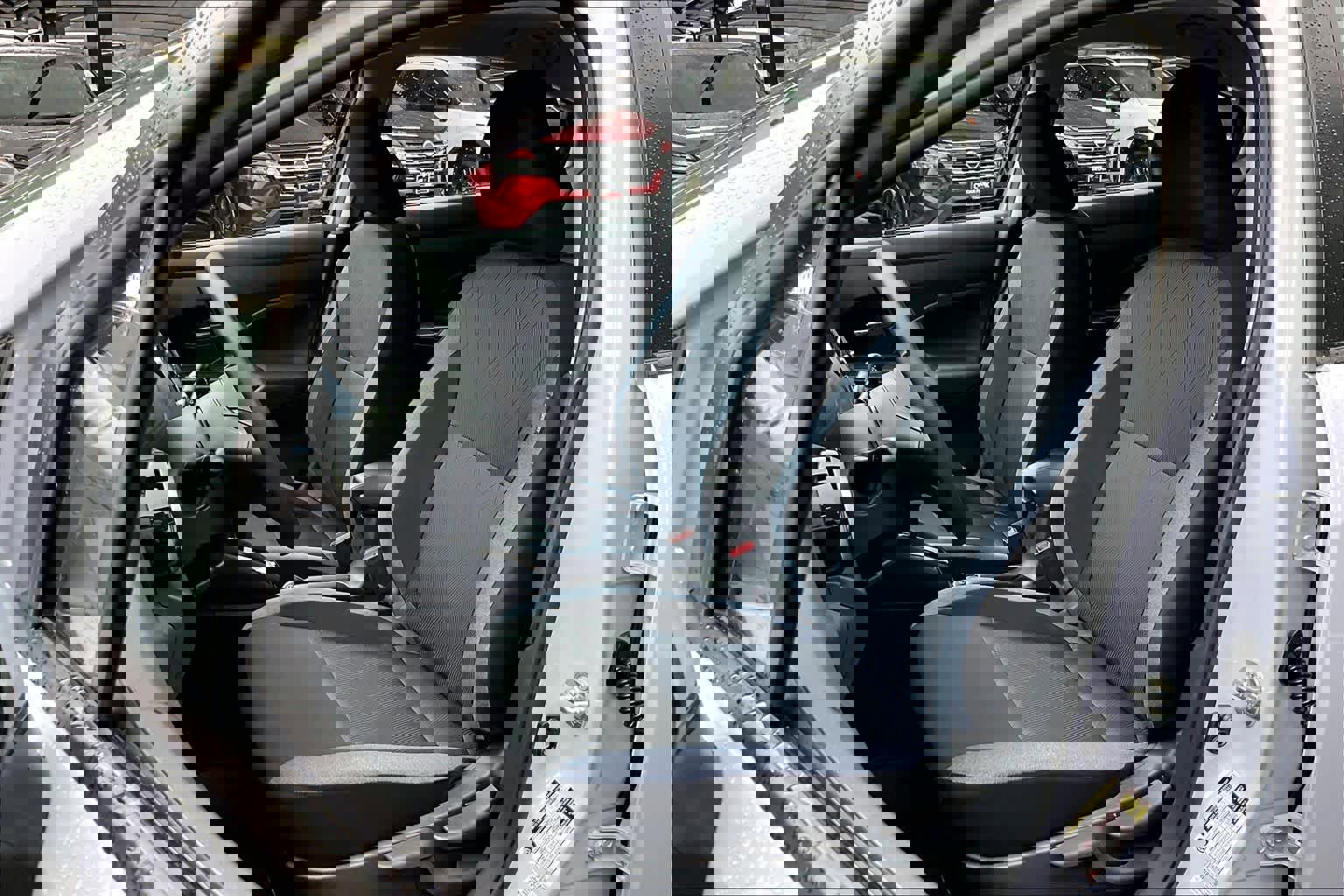 New 2025 Nissan Versa SV image 9