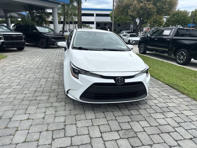 Used 2024 Toyota Corolla LE FWD image 17