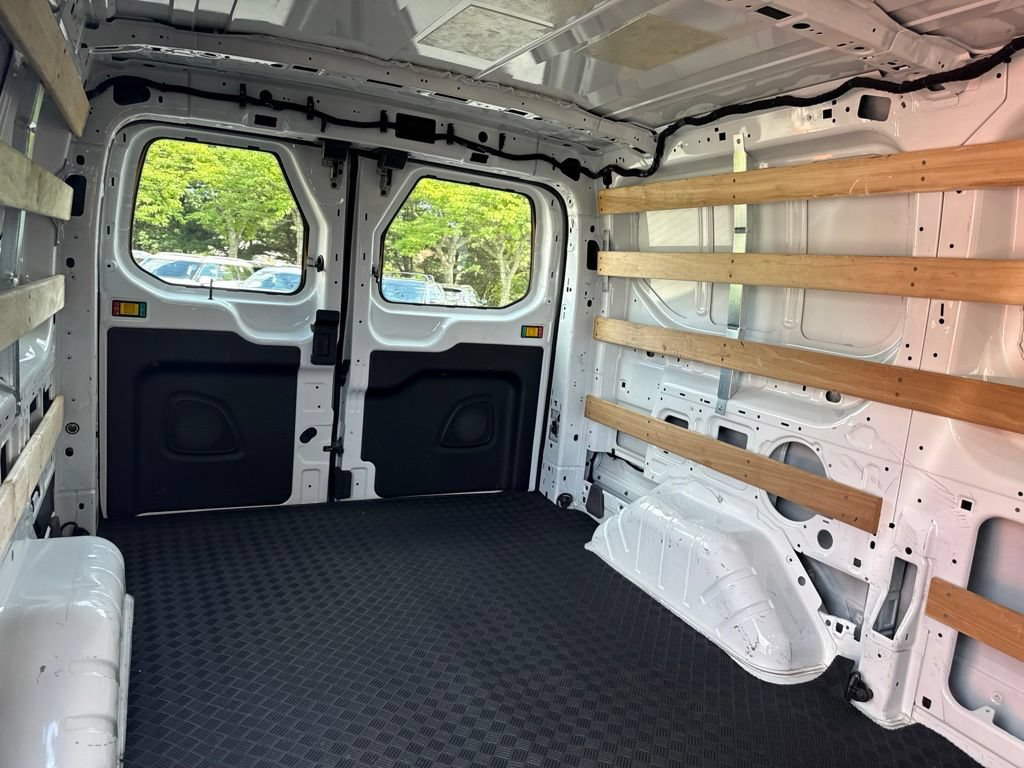 Used 2025 Ford Transit 250 Low Roof w/ Exterior Upgrade Package RWD image 15