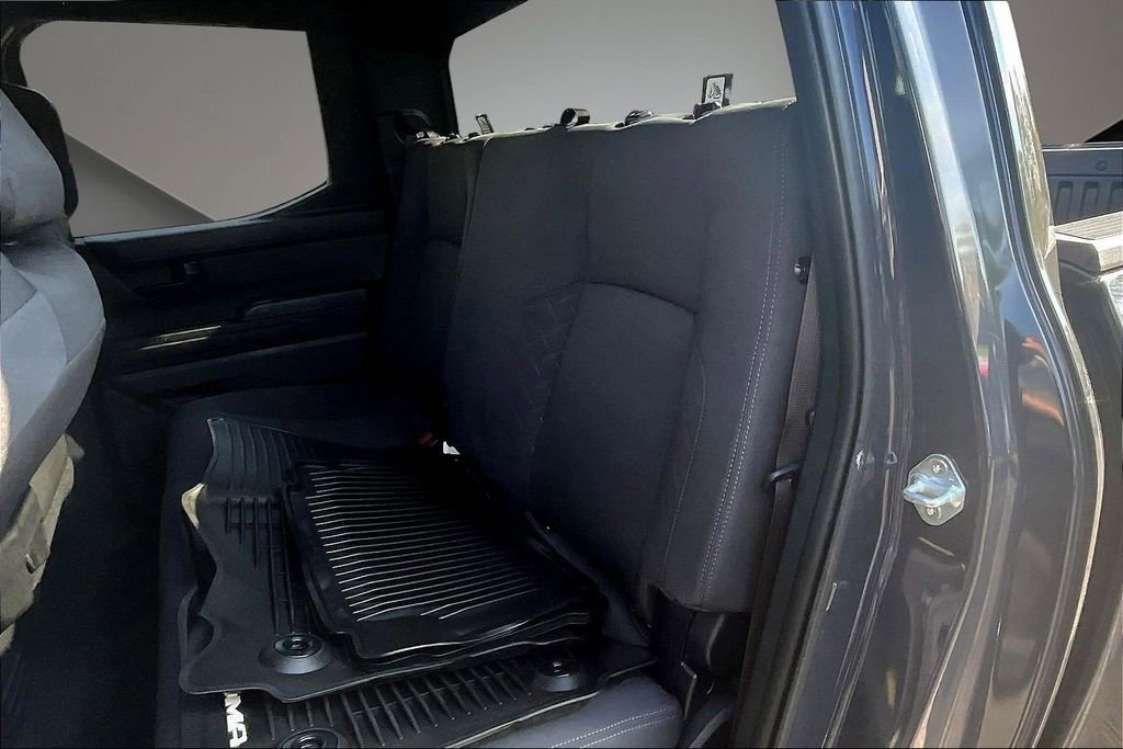 Used 2024 Toyota Tacoma SR5 AWD/4WD image 23